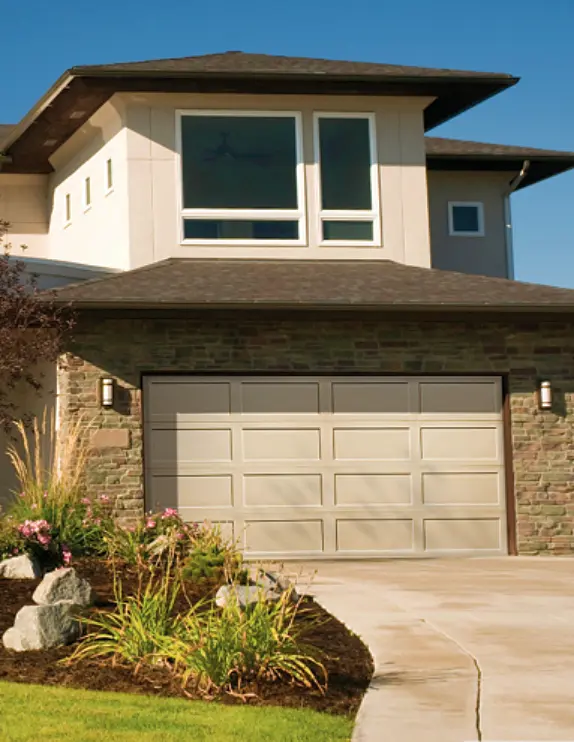 Metro Denver Garage Door services all garage doors in Littleton Colorado.